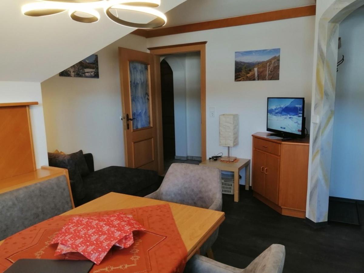Gaestehaus Essl Mariapfarr Bagian luar foto