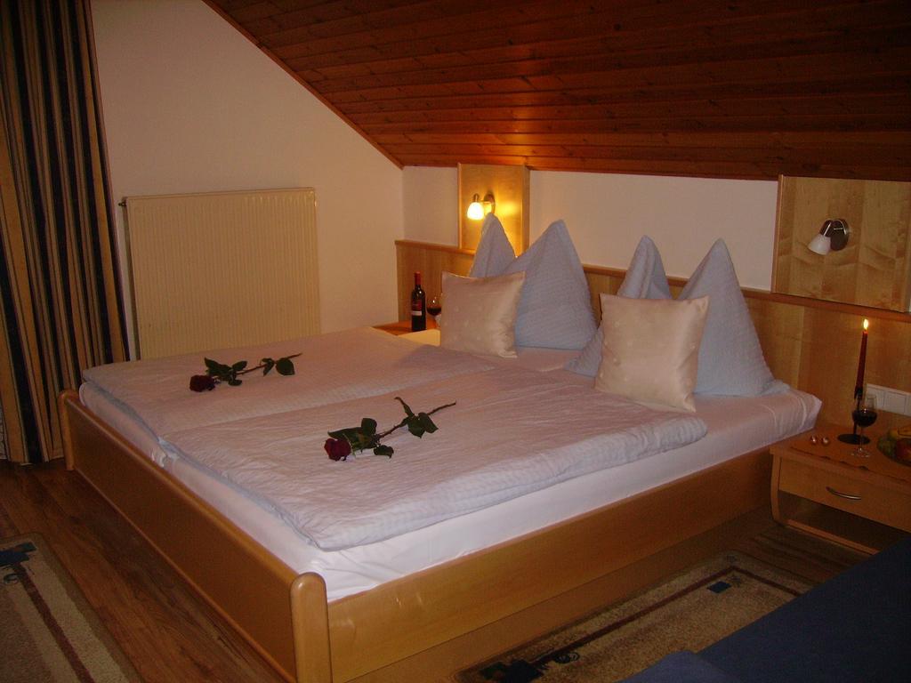 Gaestehaus Essl Mariapfarr Bagian luar foto