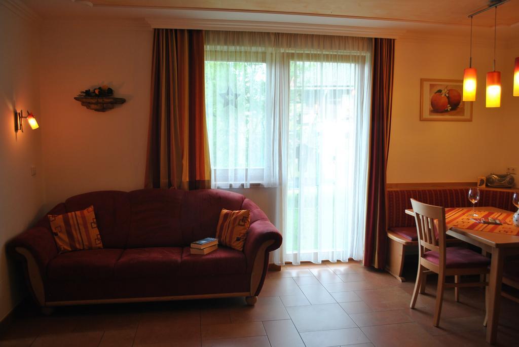 Gaestehaus Essl Mariapfarr Bagian luar foto