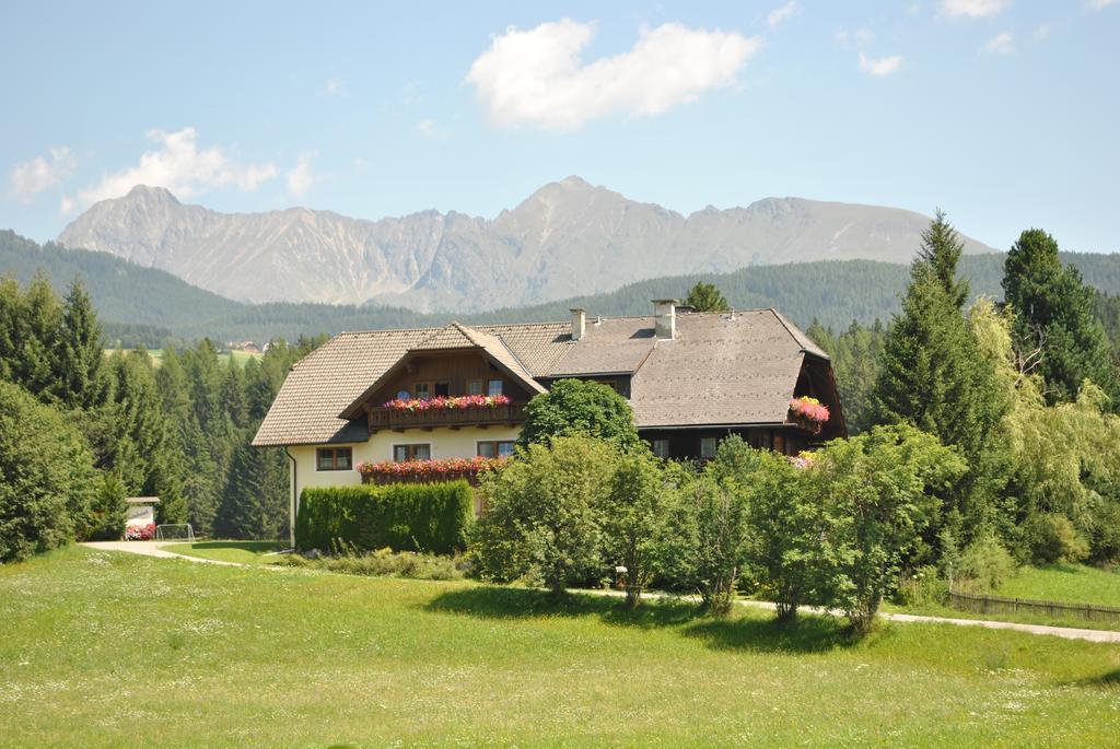 Gaestehaus Essl Mariapfarr Bagian luar foto